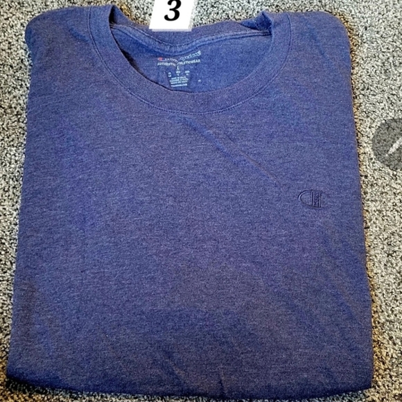 Champion men's T-shirt Bundle - BOTH SIZE LARGE - Picture 2 of 3
